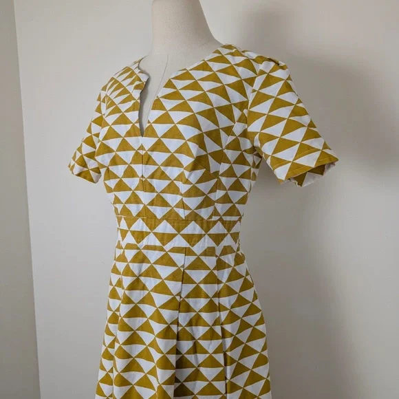 Geometric Mini Dress Circle Skirt Short Sleeve Fit Flare - Picture 3 of 16